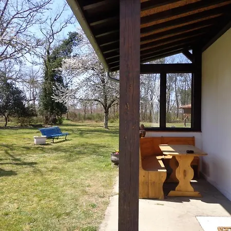 Les Tuileries Holiday home *